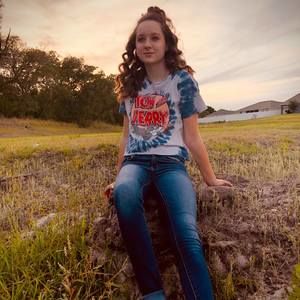 Meet your Posher, Carey